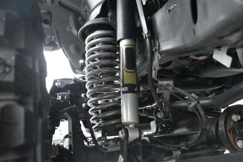 Used 2024 Jeep Wrangler Unlimited Rubicon 392 AWD/4WD image 14