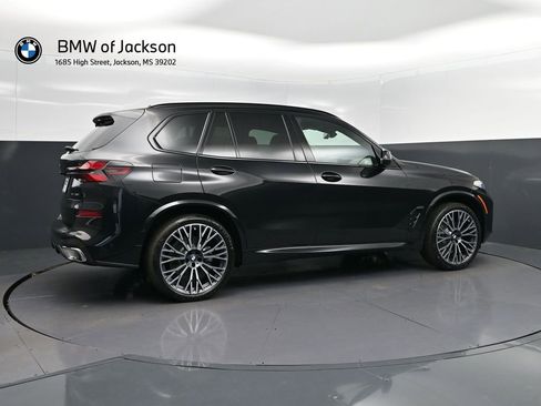 New 2026 BMW X5 sDrive40i w/ M Sport Package RWD image 8