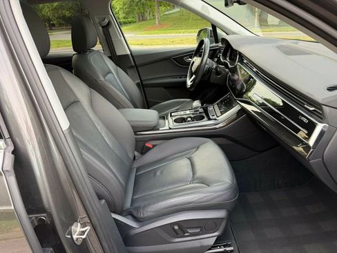 Used 2022 Audi Q7 3.0T Premium Plus AWD/4WD image 31