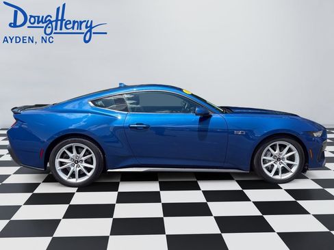 Used 2024 Ford Mustang GT Premium RWD image 6