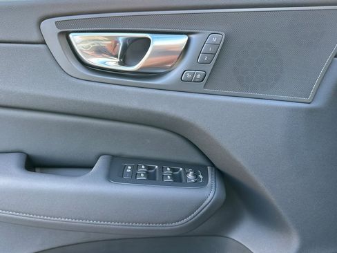New 2026 Volvo XC60 B5 Core AWD/4WD image 14