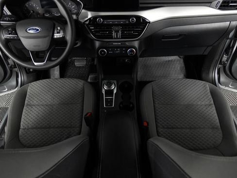 Used 2021 Ford Escape SE image 36