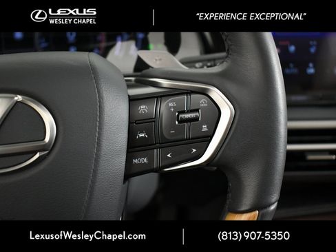 Used 2024 Lexus RX 350 Premium image 41