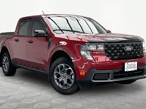 Certified 2025 Ford Maverick XLT w/ XLT Luxury Package FWD image 12