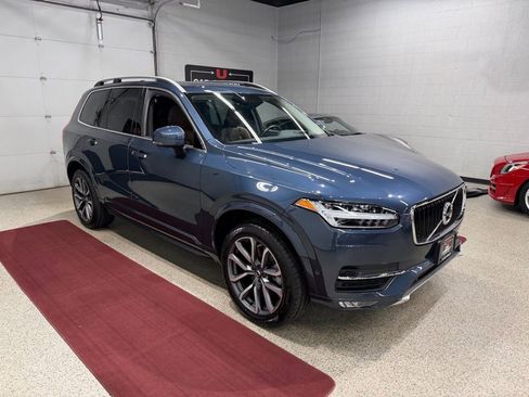 Used 2019 Volvo XC90 T6 Momentum w/ Advanced Package image 9