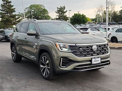 New 2025 Volkswagen Atlas SEL Premium R-Line