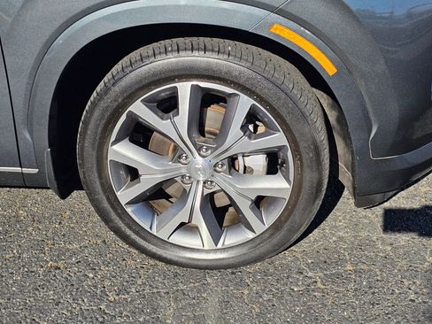 Used 2022 Hyundai Palisade Limited AWD/4WD image 9