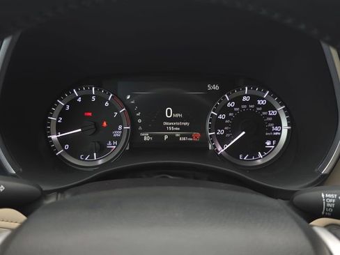 Used 2025 Toyota Highlander XLE image 20