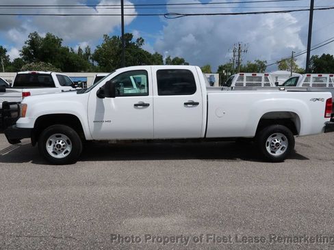 Used 2014 GMC Sierra 2500 W/T AWD/4WD image 2