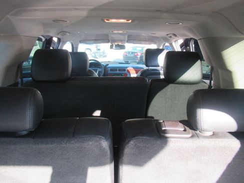 Used 2013 Chevrolet Suburban LS w/ Convenience Package 1 image 29