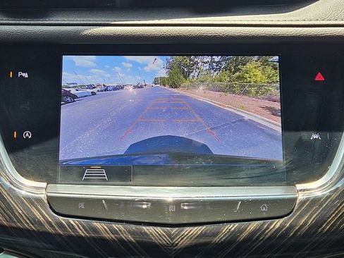 Used 2020 Cadillac XT6 Premium Luxury FWD image 23