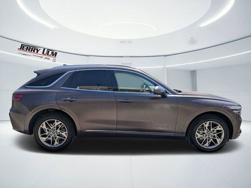Used 2023 Genesis GV70 2.5T w/ Advanced Package AWD/4WD image 2