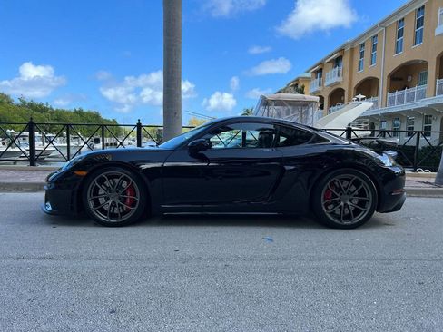 Used 2021 Porsche 718 Cayman GT4 image 4