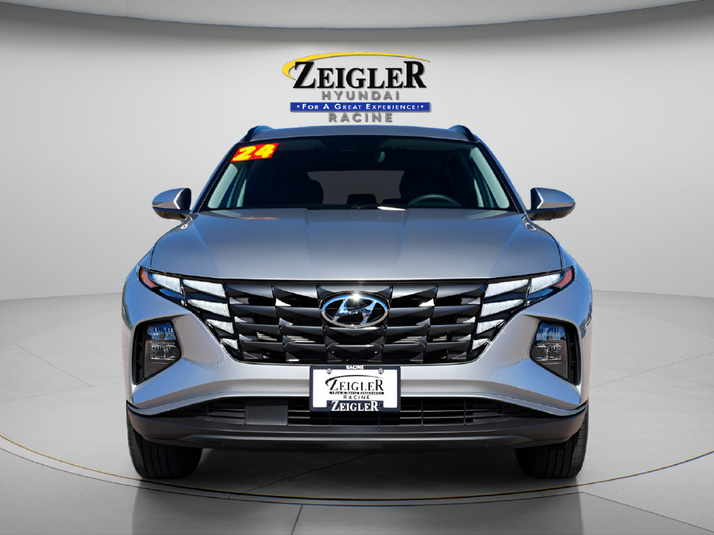 Certified 2024 Hyundai Tucson SEL AWD/4WD image 2