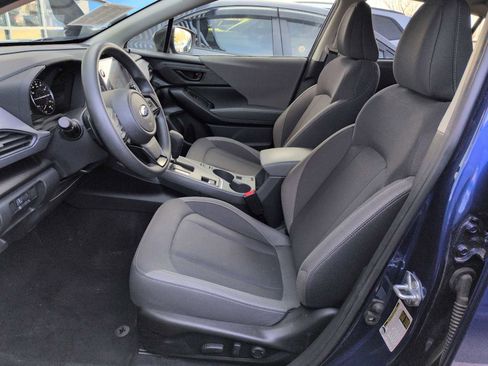 Used 2025 Subaru Crosstrek 2.0i Premium image 16