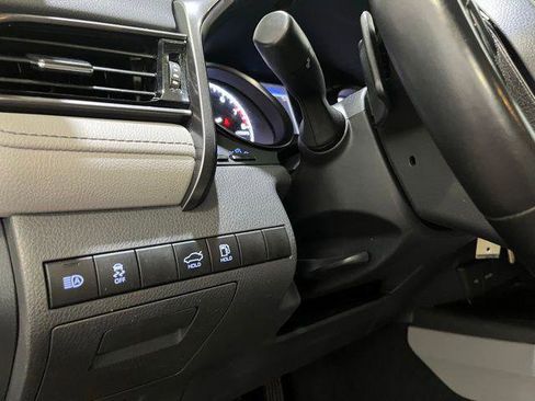 Certified 2023 Toyota Camry SE FWD image 14