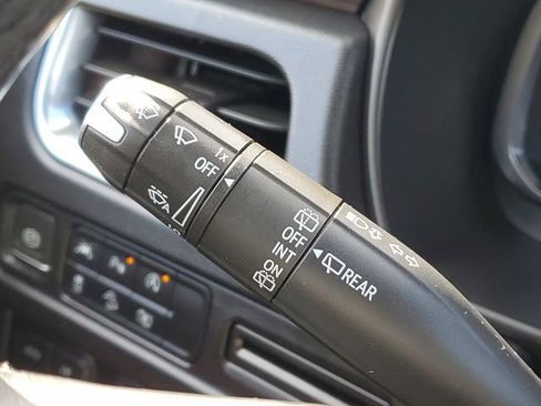 Used 2023 Chevrolet Tahoe Z71 w/ Luxury Package image 14