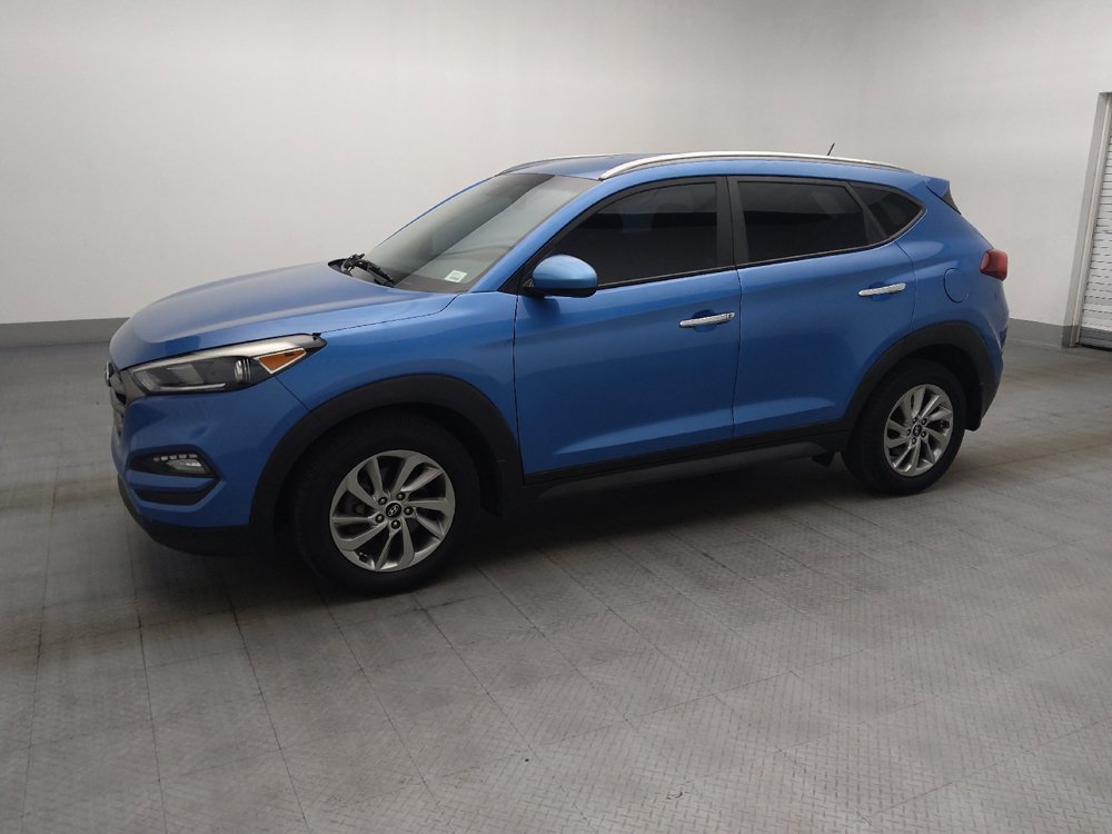 Used 2016 Hyundai Tucson SE w/ Option Group 02 FWD image 2