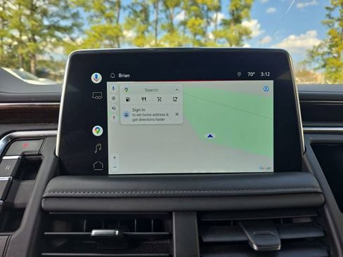 Used 2022 GMC Yukon XL SLE w/ Gmc Pro Safety Plus Package image 23