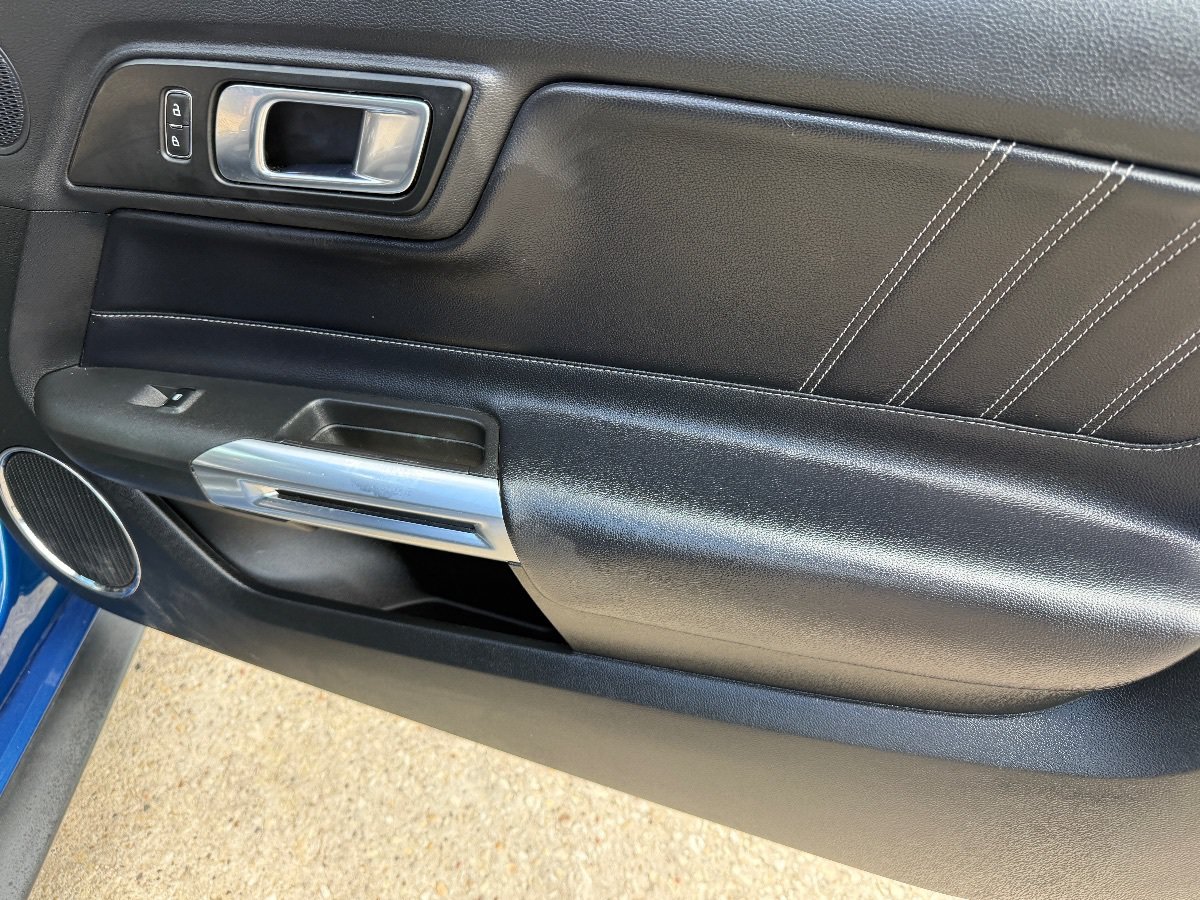Used 2023 Ford Mustang Premium RWD image 13