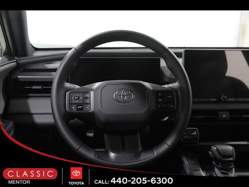 Used 2026 Toyota RAV4 AWD Plug-in Hybrid image 7