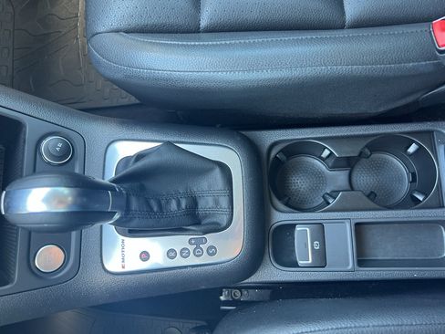 Used 2016 Volkswagen Tiguan S AWD/4WD image 15