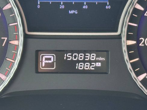 Used 2013 INFINITI JX35 AWD w/ Premium Pkg image 18