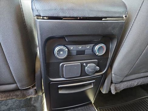 Used 2018 Ford Flex SE image 16