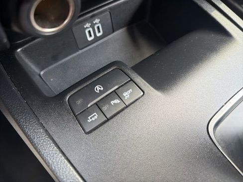 Used 2019 Ford Ranger XLT w/ Equipment Group 301A Mid RWD image 17