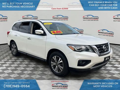 Used 2017 Nissan Pathfinder SL w/ SL Premium Package AWD/4WD image 3