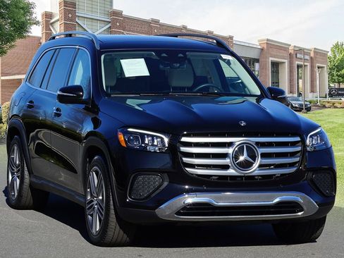 Certified 2024 Mercedes-Benz GLS 450 GLS 450 image 3