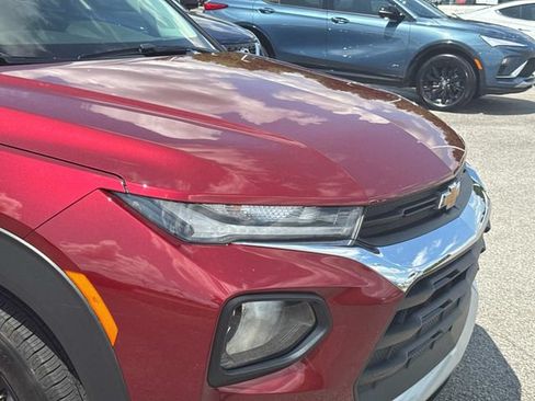 Used 2022 Chevrolet TrailBlazer LT w/ Driver Confidence Package FWD image 10