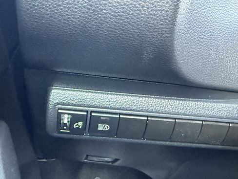 Certified 2024 Toyota Corolla LE image 18