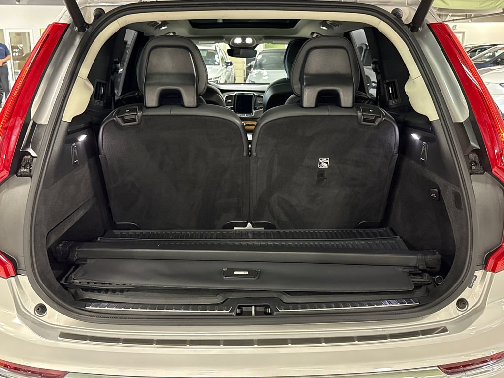 Certified 2024 Volvo XC90 T8 Plus w/ Protection Package Premier AWD/4WD image 26