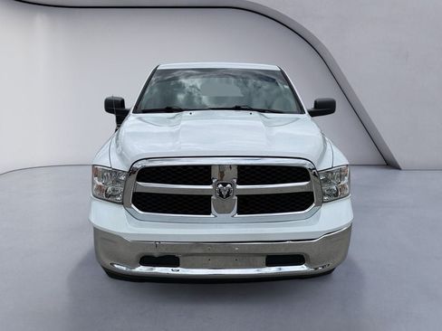 Used 2021 RAM 1500 Classic SLT AWD/4WD image 8
