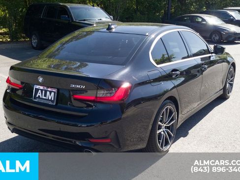 Used 2021 BMW 330i Sedan w/ Premium Package RWD image 5