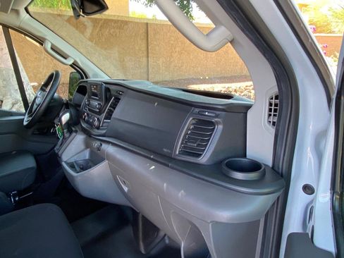 Used 2025 Ford Transit 250 Low Roof w/ Exterior Upgrade Package RWD image 39