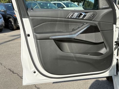 New 2026 BMW X5 xDrive40i image 14