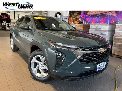 Used 2025 Chevrolet Trax LS w/ LS Convenience Package