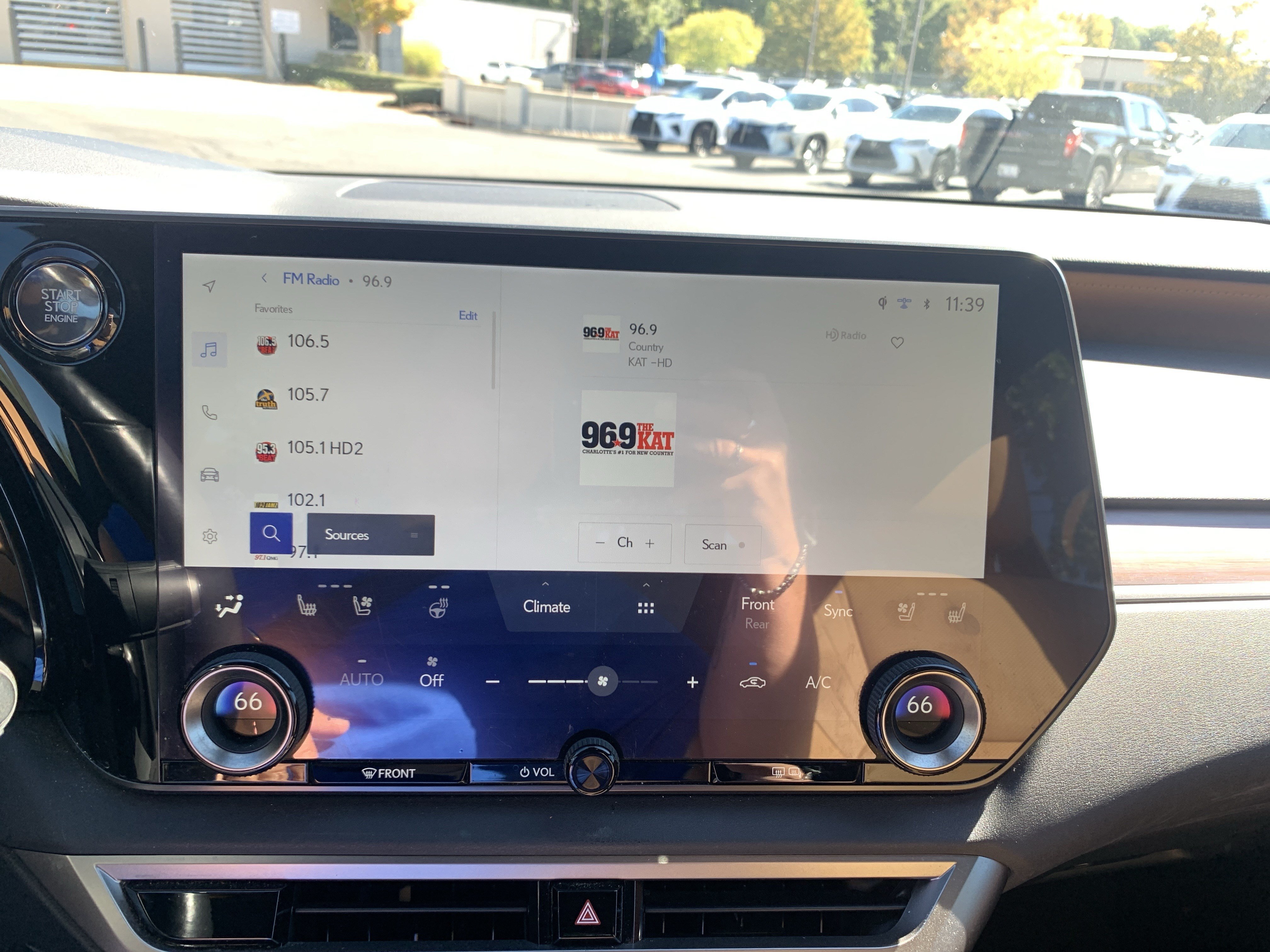 Used 2024 Lexus RX 350 Premium w/ Cold Area Package FWD image 19
