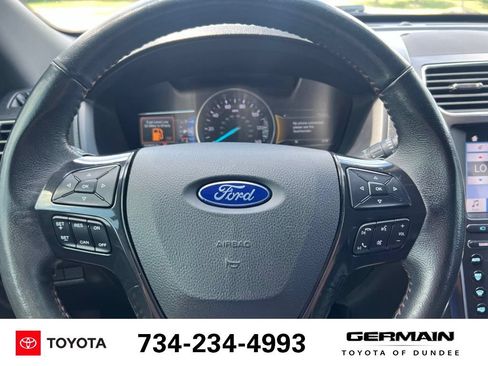 Used 2017 Ford Explorer Sport w/ Equipment Group 401A AWD/4WD image 13