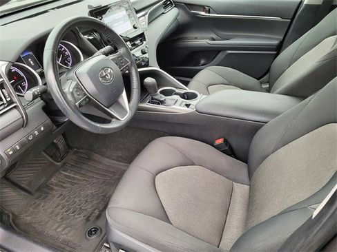 Used 2023 Toyota Camry LE image 14