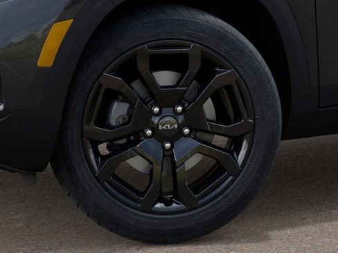 New 2025 Kia Seltos X-Line image 9