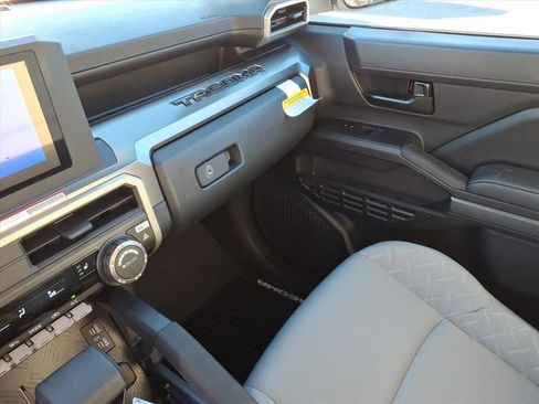 New 2025 Toyota Tacoma SR5 image 18