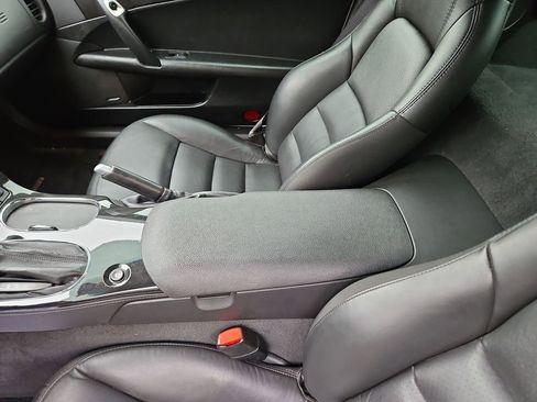 Used 2011 Chevrolet Corvette Grand Sport w/ Preferred Equipment Group RWD image 22