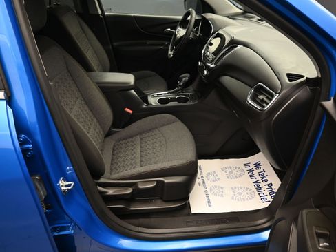 Used 2024 Chevrolet Equinox LT image 29