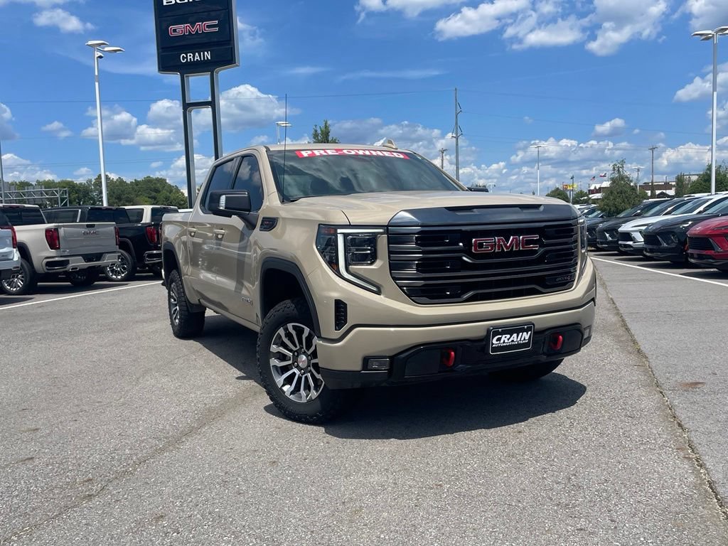 Used 2022 GMC Sierra 1500 AT4 AWD/4WD image 2