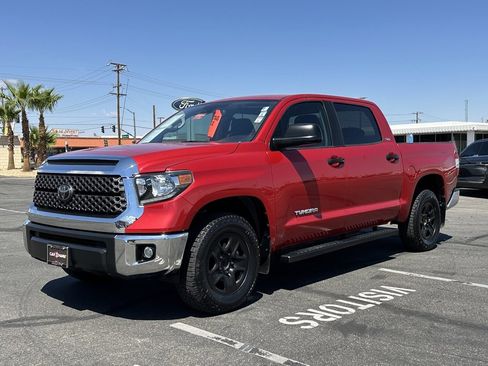Used 2019 Toyota Tundra SR5 w/ SR5 Upgrade Package image 3