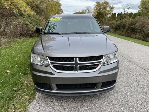Used 2013 Dodge Journey American Value Package w/ Flexible Seating Group FWD image 2