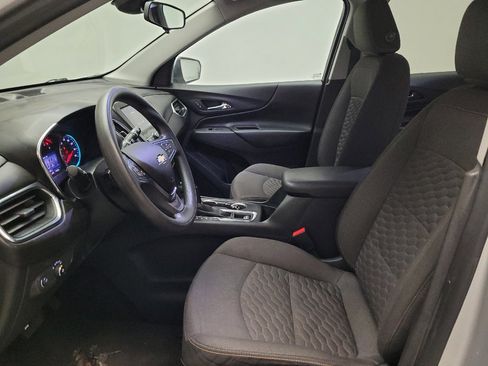 Used 2020 Chevrolet Equinox LT FWD image 17